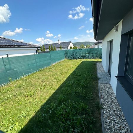 Royal House Trencin别墅 外观 照片