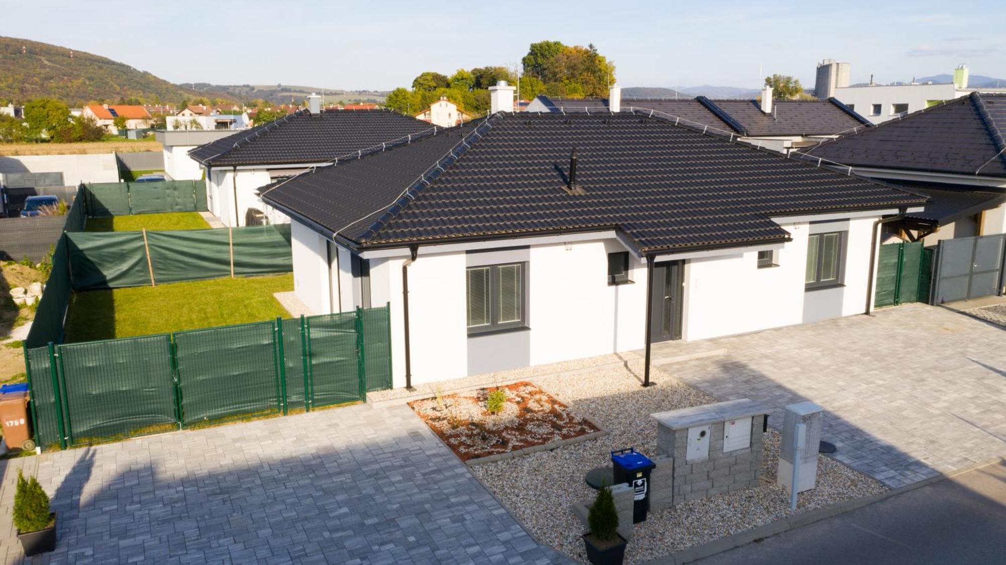 Royal House Trencin别墅 外观 照片